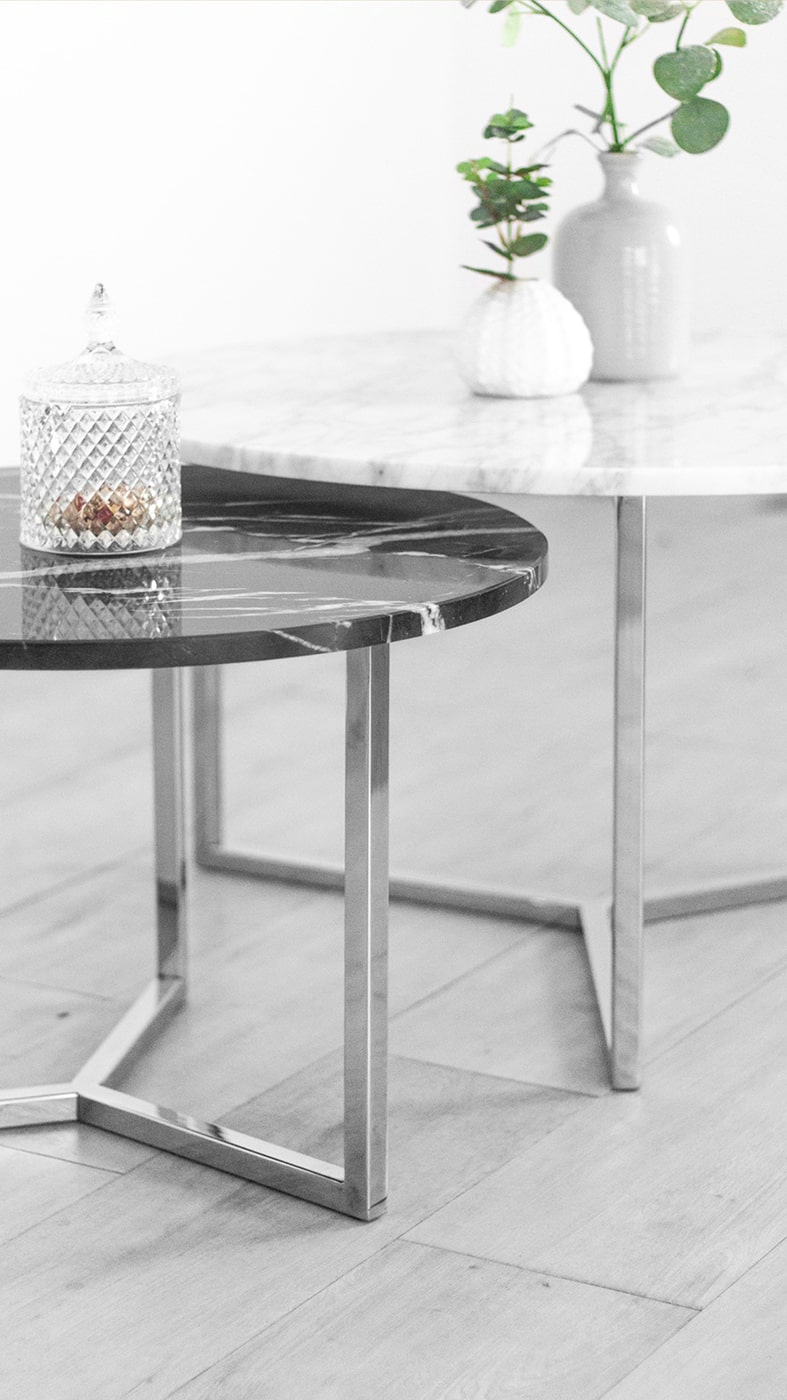 Komplet stoliów marmurowych ze stali nierdzewnej polerowanej na wysoki połysk lustro